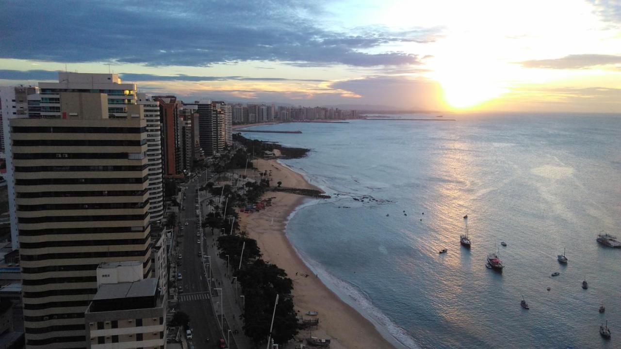 フォルタレザFlat Na Beira Mar Mucuripeアパートメント エクステリア 写真